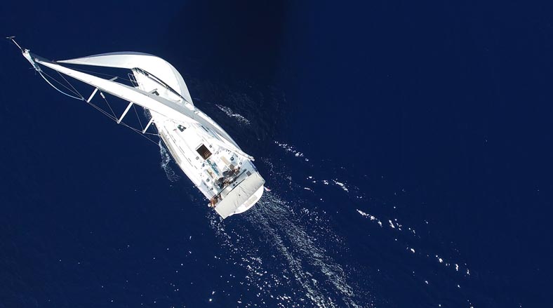 Boot gegen Diebstahl sichern und GPS Ortung für Boote ohne monatliche Kosten - so funktioniert GPS Diebstahlschutz für Boote und Yachten